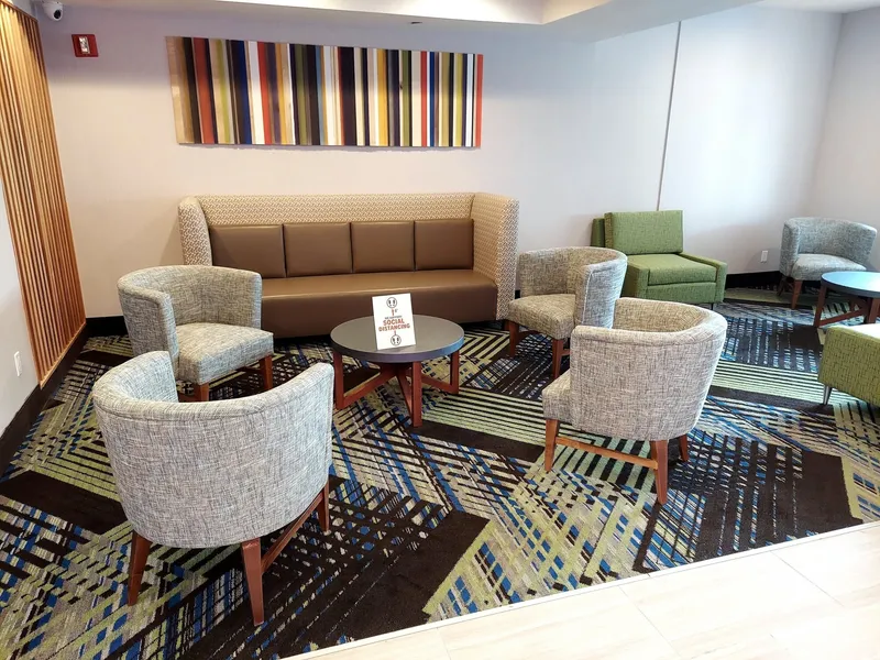 Holiday Inn Express Maspeth by IHG hotel detail image 2