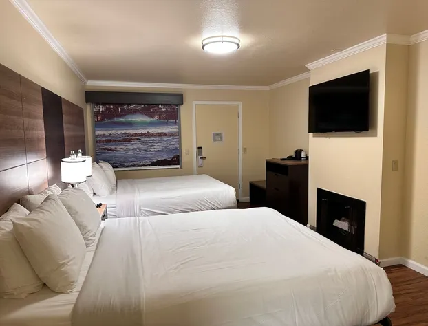 Beachwalker Inn and Suites hotel detail image 2