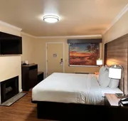 Beachwalker Inn and Suites hotel detail image 4