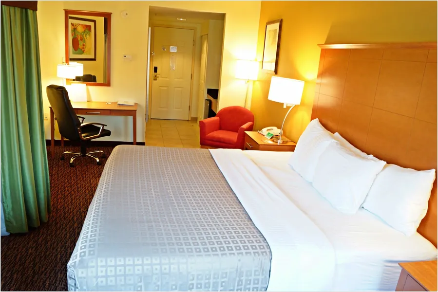 University Hotel & Suites Shippensburg, Trademark by Wyndham hotel detail image 2