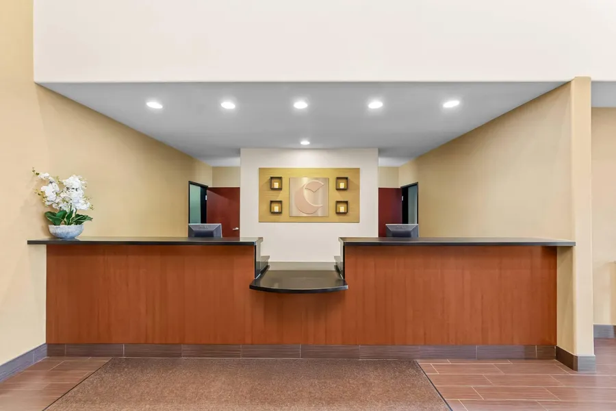 Comfort Suites San Antonio North - Stone Oak hotel detail image 6