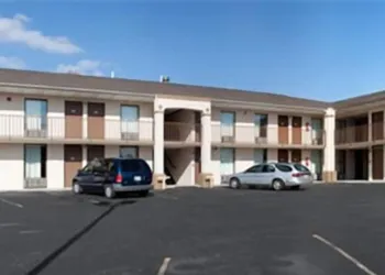 Parkway Inn hotel thumbnail 4