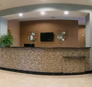 Quality Inn & Suites - Marlin hotel detail image 3