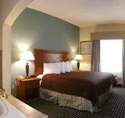 Quality Inn & Suites - Marlin hotel detail image 4