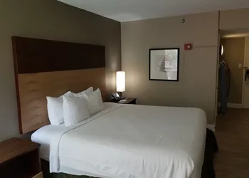 Wyndham Garden Gainesville hotel thumbnail 8