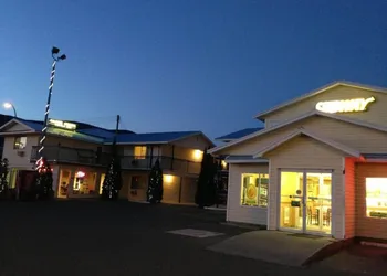 Cache Creek Inn hotel thumbnail 3
