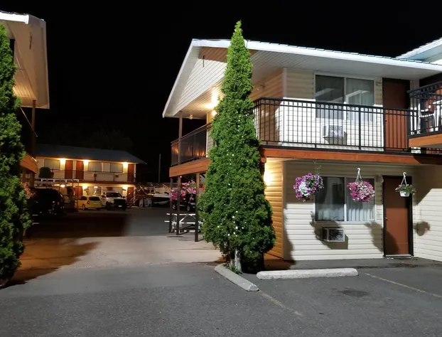 Cache Creek Inn hotel detail image 4