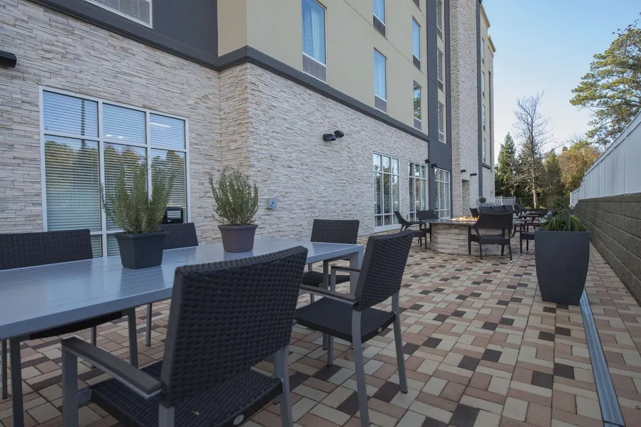 Hampton Inn Greenville/I-385 Haywood Mall hotel detail image 2