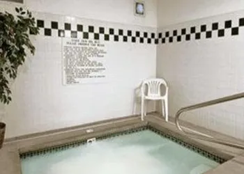Super 8 by Wyndham Gresham/Portland Area OR hotel thumbnail 6