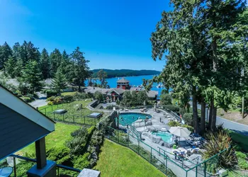 Poets Cove Resort & Spa hotel thumbnail 4