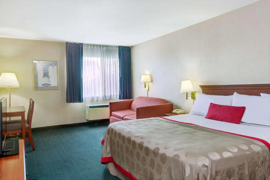Ramada by Wyndham Hawthorne LAX / LA Stadium hotel detail image 6