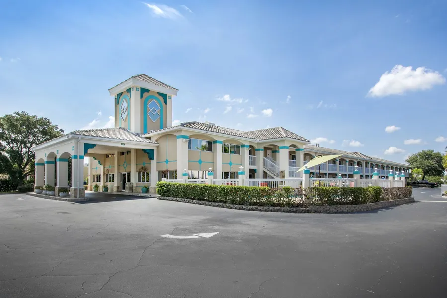 Quality Inn Clermont West Kissimmee hotel detail image 2