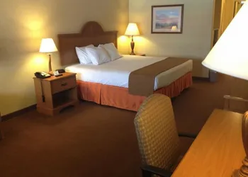 Wintergarden Inn hotel thumbnail 6