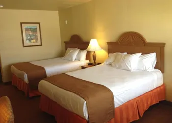 Wintergarden Inn hotel thumbnail 7