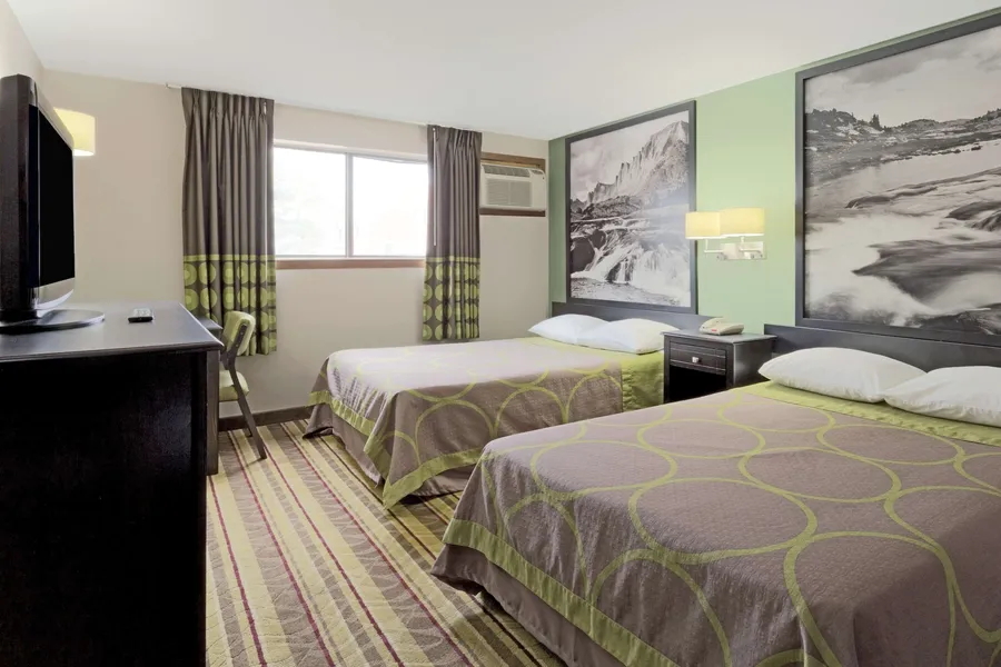 Super 8 by Wyndham Green River hotel detail image 6