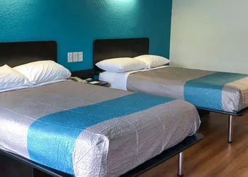 Motel 6 Daytona Beach, FL - Speedway hotel thumbnail 7