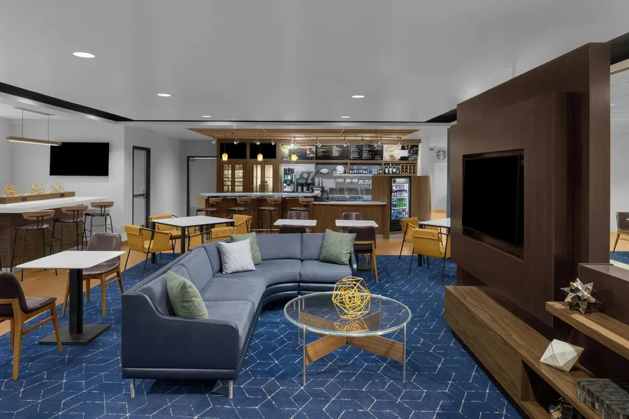 Courtyard by Marriott Sandy hotel detail image 6