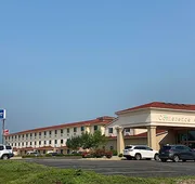Comfort Inn & Suites at I-74 and 155 hotel detail image 4