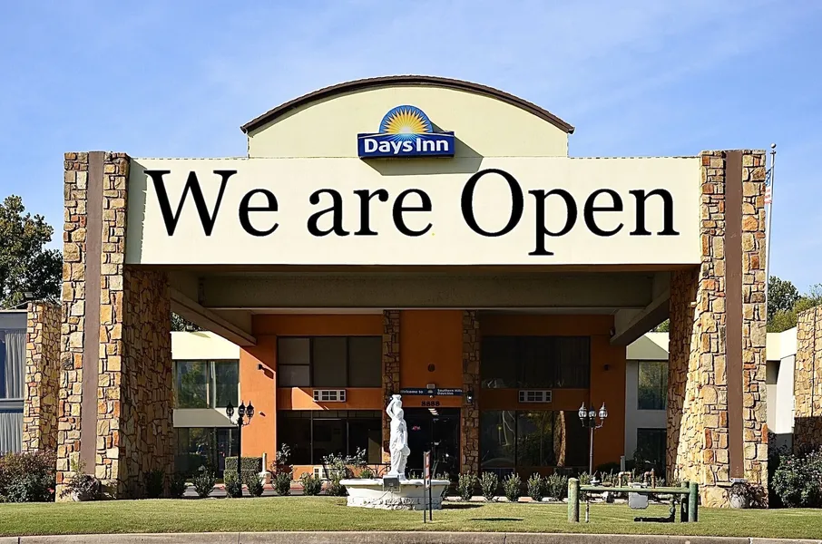 Days Inn by Wyndham Southern Hills/ORU hotel detail image 6