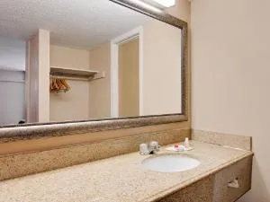 Travelodge by Wyndham Ozona hotel detail image 2