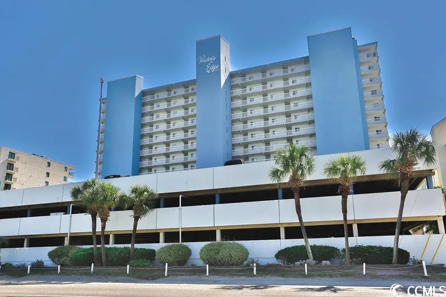 405 Waters Edge hotel detail image 2