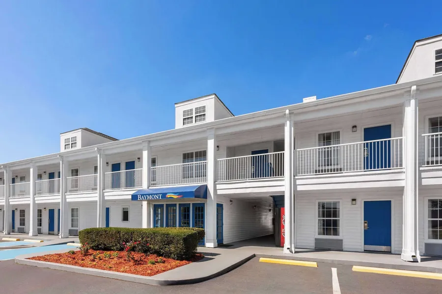 Baymont by Wyndham Brunswick GA hotel detail image 2