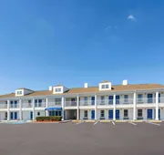 Baymont by Wyndham Brunswick GA hotel detail image 3