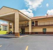Econo Lodge Jasper hotel detail image 3