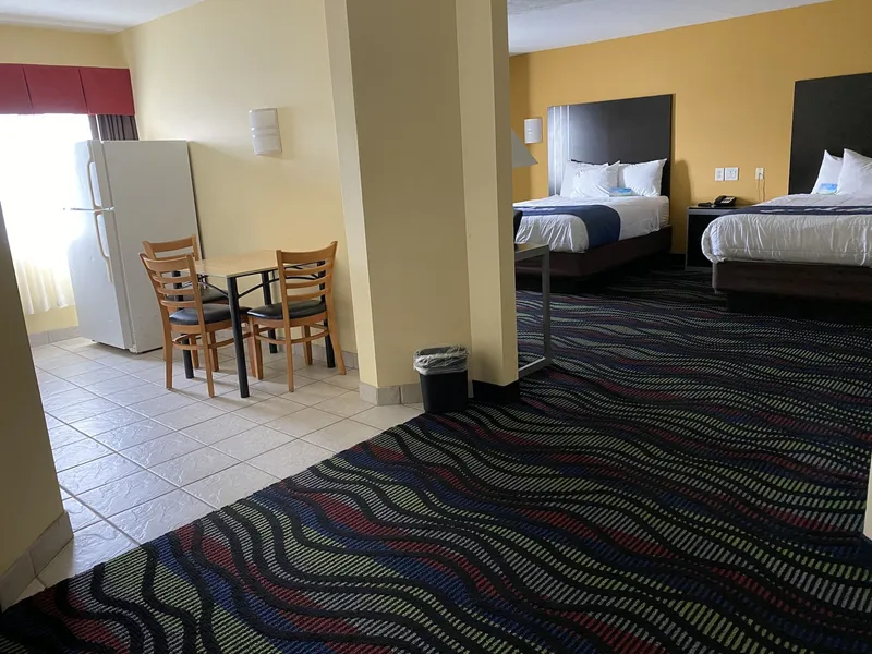 Days Inn & Suites by Wyndham Augusta Near Fort Eisenhower hotel detail image 6