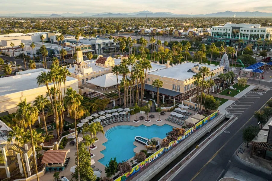 Crowne Plaza Phoenix - Chandler Golf Resort by IHG hotel detail image 6