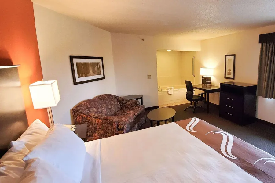 Quality Inn Atchison hotel detail image 2