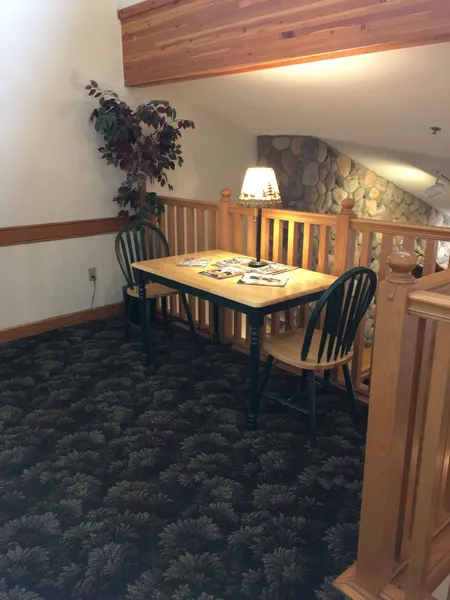 Moose Lake Lodge & Suites hotel detail image 6