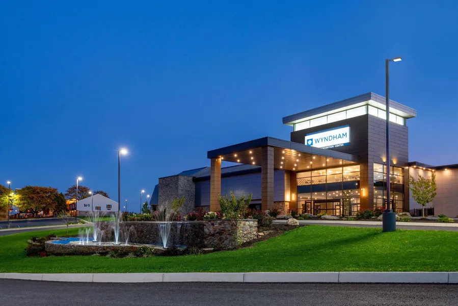 Wyndham Lancaster Resort & Convention Center hotel detail image 2