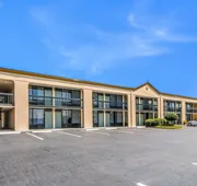 Quality Inn Suwanee I-85 hotel detail image 3