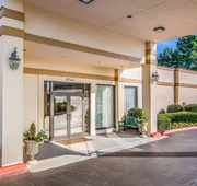 Quality Inn Suwanee I-85 hotel detail image 4