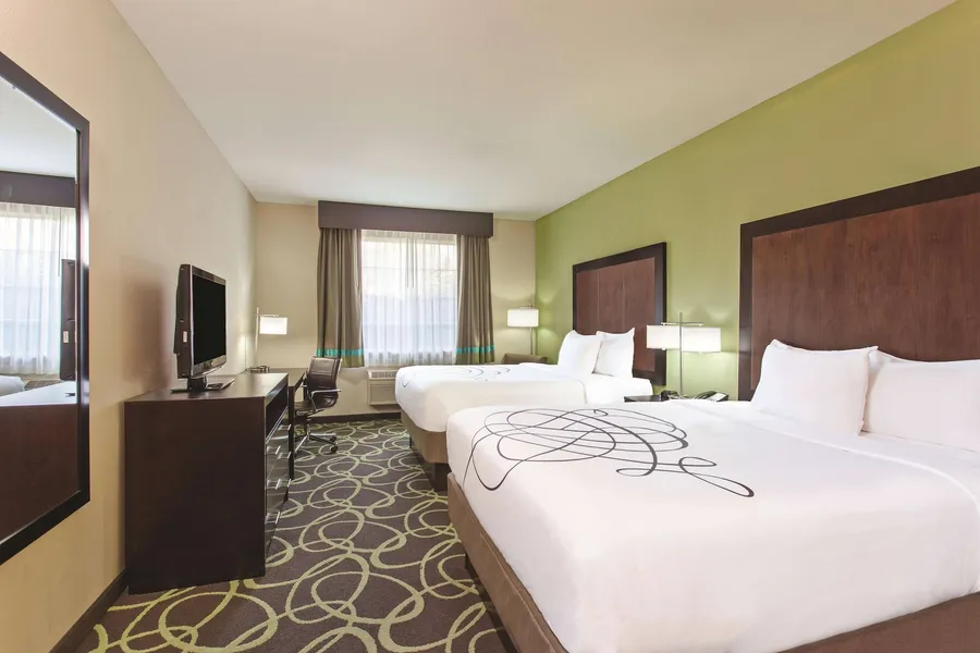La Quinta Inn & Suites by Wyndham Los Banos hotel detail image 6