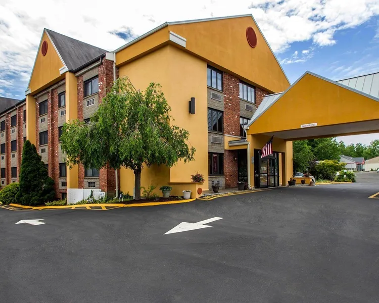 Quality Inn Cromwell - Middletown hotel detail image 2