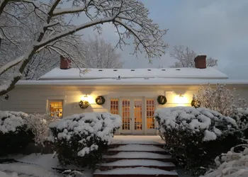 Historic Wilson-Guy House hotel thumbnail 3