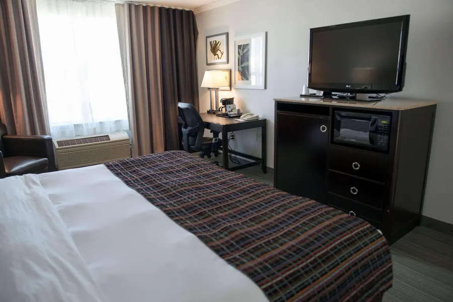 Country Inn & Suites by Radisson, Effingham, IL hotel detail image 6
