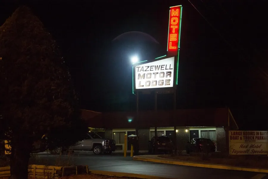 Tazewell Motor Lodge hotel detail image 2