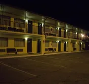 Tazewell Motor Lodge hotel detail image 5