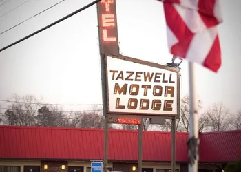 Tazewell Motor Lodge hotel thumbnail 8