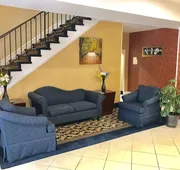Econo Lodge Lake Region hotel detail image 7