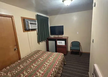 Budget Inn hotel thumbnail 4