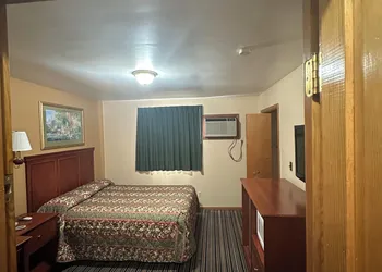 Budget Inn hotel thumbnail 5