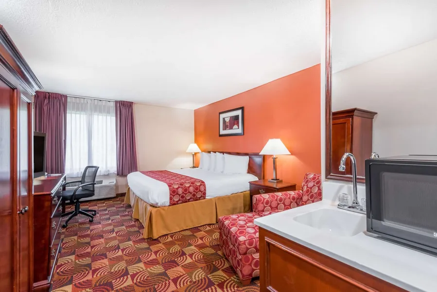Baymont by Wyndham Plainfield/ Indianapolis Arpt Area hotel detail image 6