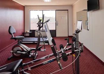 Ramada By Wyndham Branson hotel thumbnail 6