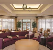 La Quinta Inn & Suites by Wyndham Atlanta Ballpark/Galleria hotel detail image 7