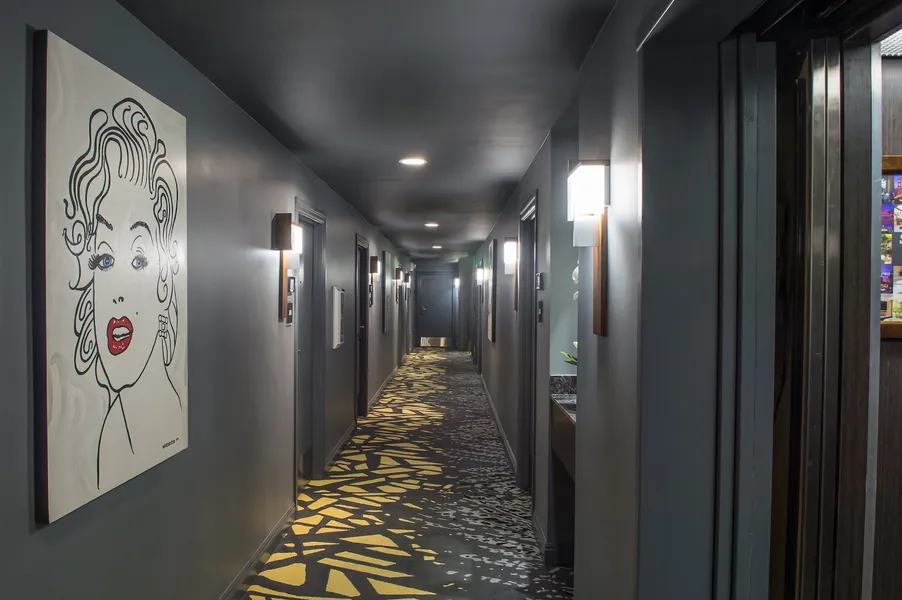 Elan Hotel hotel detail image 6