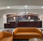 La Quinta Inn & Suites by Wyndham Albuquerque Midtown hotel detail image 4
